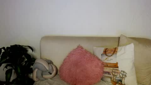 Sophie online show from May 7, 4:18 am
