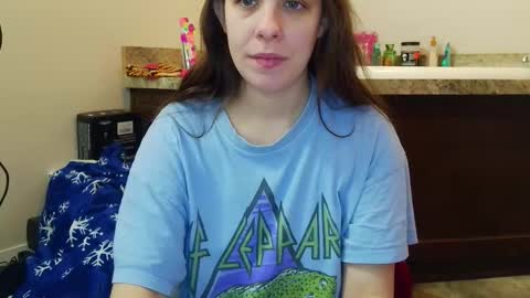 Bella online show from December 5, 2:25 pm