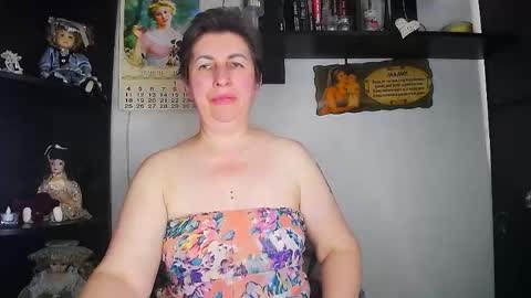 miss_tasha_kom online show from May 16, 10:36 am
