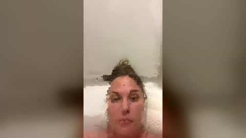 miss_tree996 online show from July 3, 6:09 am