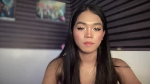 miss_veron_xoxo online show from May 7, 4:45 pm