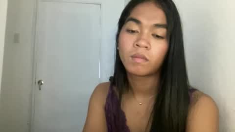miss_veron_xoxo online show from May 10, 10:26 pm