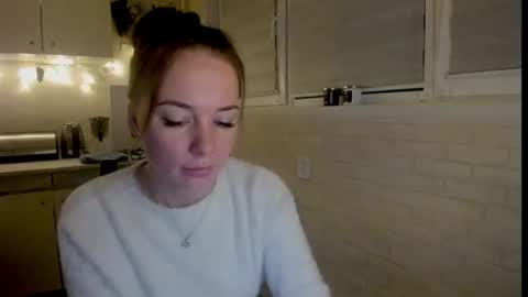 Snapshot of miss_you20 chatting on October 30, 9:26 pm miss_you20 online show from October 30, 9:26 pm