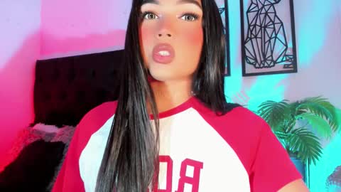 miss_zz online show from January 9, 5:37 pm