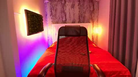 Snapshot of missadelex chatting on October 15, 8:42 pm Eva online show from October 15, 8:42 pm