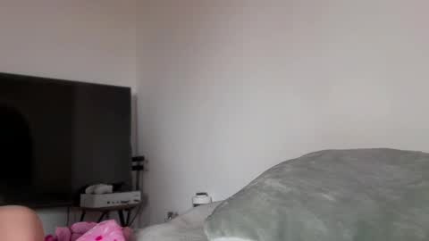 Snapshot of missameliah chatting on September 23, 12:08 pm Ameliahs online show from September 23, 12:08 pm