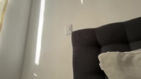 Ameliahs online show from December 1, 12:10 pm