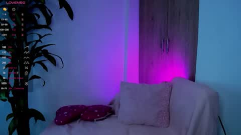 missangeldust online show from January 13, 1:05 pm