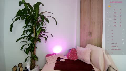 missangeldust online show from March 25, 12:33 pm