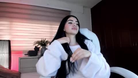 Snapshot of missariadnaa chatting on March 10, 1:49 pm Ariadna Ruiz online show from March 10, 1:49 pm