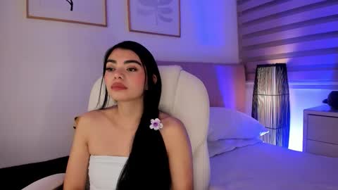 Snapshot of missariadnaa chatting on March 19, 12:42 pm Ariadna Ruiz online show from March 19, 12:42 pm