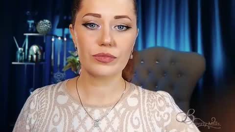 The divine Beverly online show from May 5, 8:44 am
