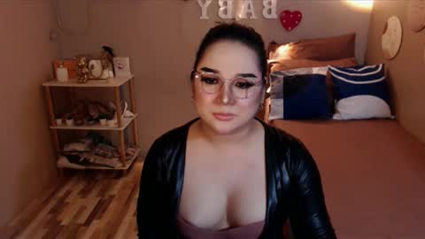 Snapshot of missbigcockxxx chatting on March 16, 10:14 pm missbigcockxxx online show from March 16, 10:14 pm