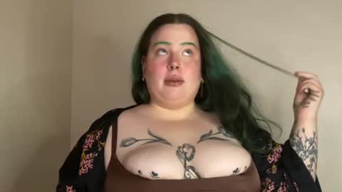 Snapshot of missbika chatting on September 24, 3:15 pm Miss Bika online show from September 24, 3:15 pm