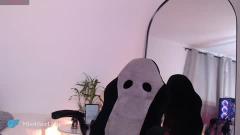 MissBlair online show from December 31, 5:33 am