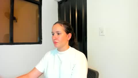 Snapshot of misscandy__ chatting on January 10, 11:29 pm misscandy online show from January 10, 11:29 pm