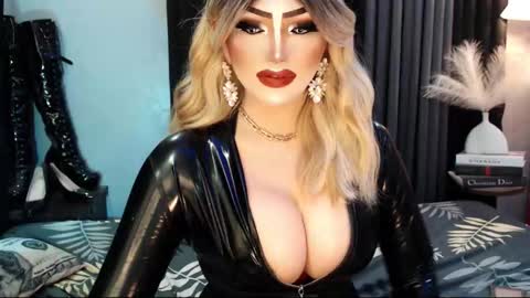 PRIESTESS CHANNEL online show from September 29, 10:14 pm