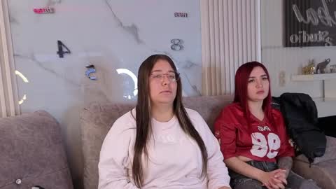 misscheelsee_as online show from April 29, 1:37 pm