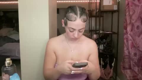 Snapshot of misscognacwoods chatting on October 31, 3:46 pm Miss. CogacWoods online show from October 31, 3:46 pm