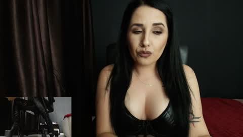 Miss online show from September 23, 9:29 pm