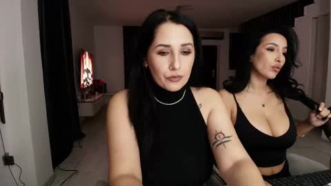 Miss online show from November 22, 11:04 pm