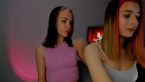 Hello dear my name Elisa online show from January 25, 9:04 pm