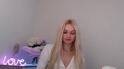 EMMA online show from January 12, 9:19 pm