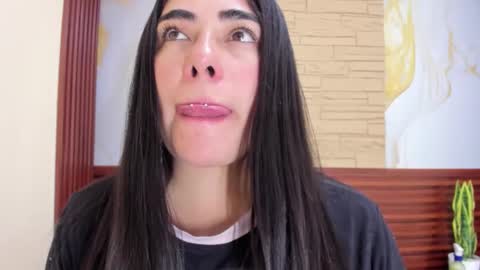 Snapshot of missexy303av chatting on October 5, 3:32 pm missexy303av online show from October 5, 3:32 pm