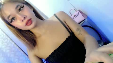 missfantasia online show from March 15, 12:00 pm