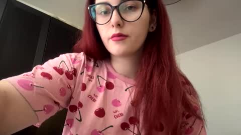 Runaa online show from April 20, 12:19 pm