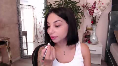 missjuliax online show from September 10, 6:02 am
