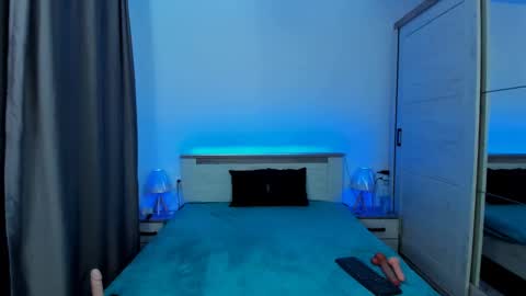 Miss Karla online show from December 22, 7:10 pm