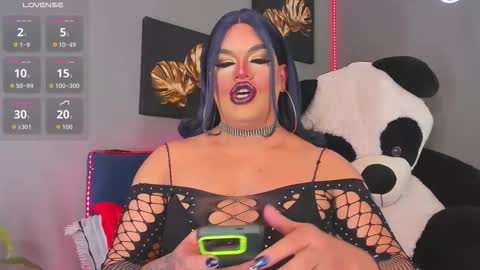 kassandra lazcano online show from December 2, 1:00 am