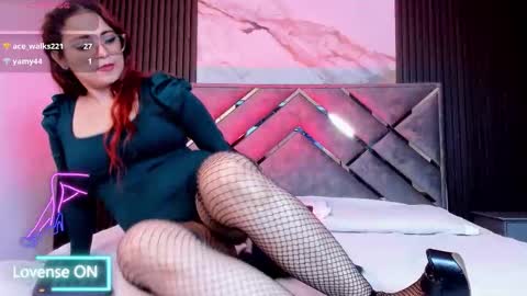 misskathyfox online show from January 6, 3:38 pm