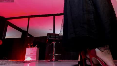 misskathyfox online show from May 2, 6:13 pm