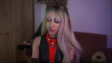 Snapshot of misskorrah chatting on January 2, 5:03 am janedoe online show from January 2, 5:03 am