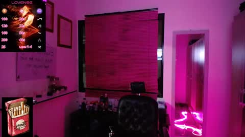 LanaLul  online show from November 4, 12:43 am