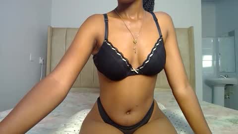 lunah online show from March 24, 7:46 am