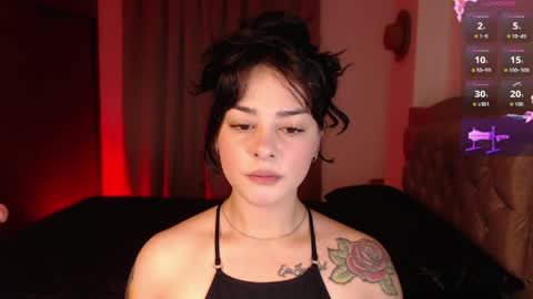missmariana_ online show from April 11, 12:04 am