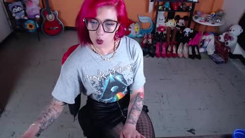 Snapshot of missmia2 chatting on January 25, 4:46 pm Miss Mia online show from January 25, 4:46 pm