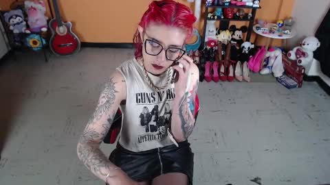 Snapshot of missmia2 chatting on January 30, 12:59 pm Miss Mia online show from January 30, 12:59 pm