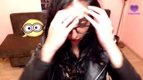 Snapshot of missmiax1 chatting on September 17, 4:52 pm missmiax1 online show from September 17, 4:52 pm