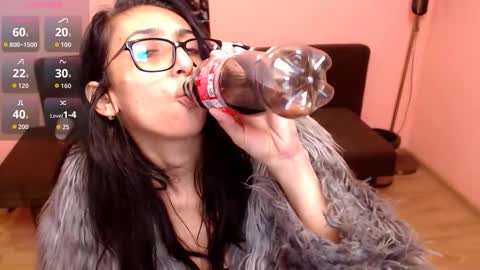 Snapshot of missmiax1 chatting on September 23, 6:49 am missmiax1 online show from September 23, 6:49 am