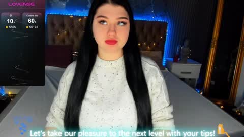 MissMillss online show from December 6, 6:26 am