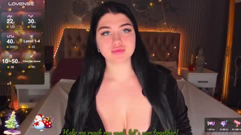 MissMillss online show from December 12, 6:57 am