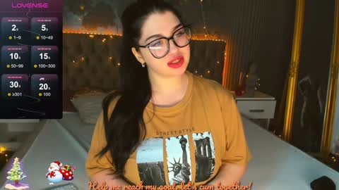 MissMillss online show from December 21, 6:19 am