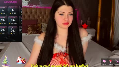 MissMillss online show from December 26, 9:33 am