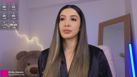 Snapshot of missmonaco chatting on June 4, 2:28 am Emma Rivera online show from June 4, 2:28 am