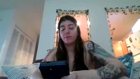 MissMona online show from March 31, 10:54 pm