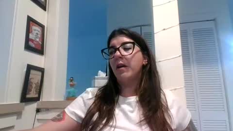 MissMona online show from May 16, 10:30 pm